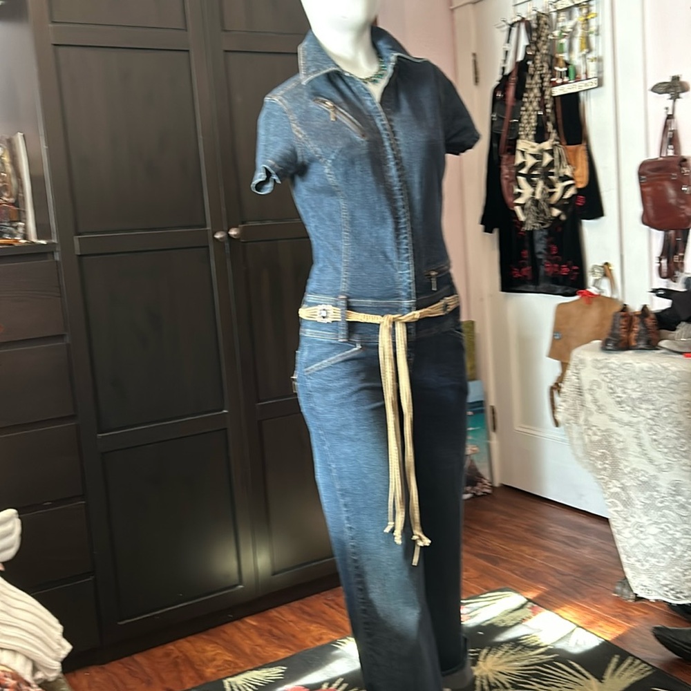 #128 Armour jeans, pants suit